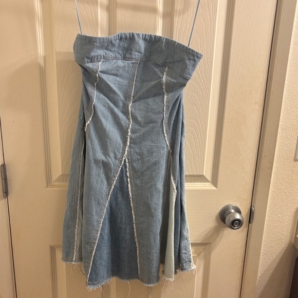 Stylish Blue Denim Strapless Dress - Picture 1 of 2